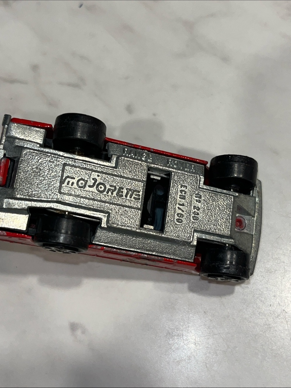 Hot Wheels Land Rover, Range Rover, Ferrari, Austin - Picture 3 of 5